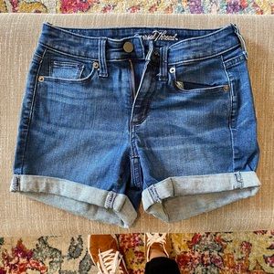 Universal Thread jean shorts
